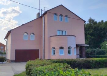 Омскому благотворительному центру «Радуга» подарили особняк в «Долине нищих»