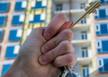 Молодые омичи сдавали студентам заселенные квартиры