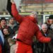 Омичи снова будут состязаться в метании валенок