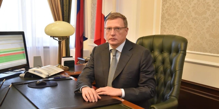 Александр Бурков выступает с отчетом в Законодательном собрании: увеличился валовый продукт, доходы бюджета