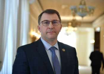 Глава минобразования Омской области Иван Кротт рассказал о форуме «Новая философия воспитания»