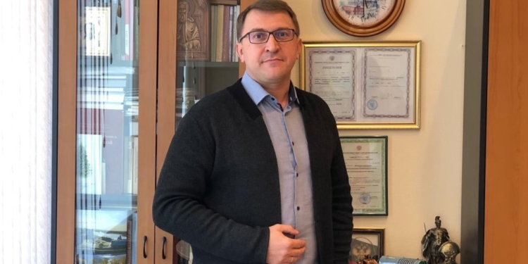 Ректор Омского педуниверситета Иван Кротт ушел в отставку