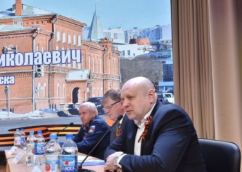 В Омском кадетском корпусе прошло выездное заседание горсовета (ФОТО)